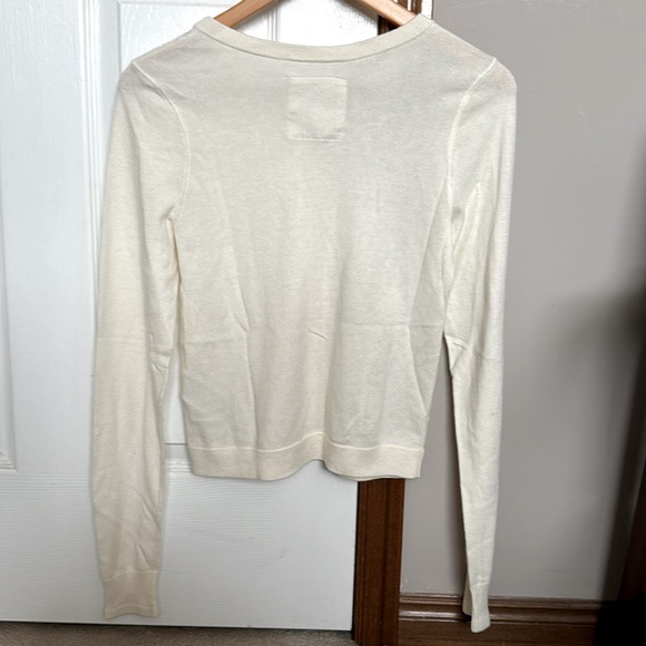 Hollister cream lace front button up cardigan - Medium - Picture 3 of 5